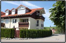 grosse 3-Zimmer-Ferienwohnung in 87534 Oberstaufen, Am Girrenbach 9, exklusive Ausstattung, Oberstaufen-Plus, Gäste-WC, DSL, Telefon